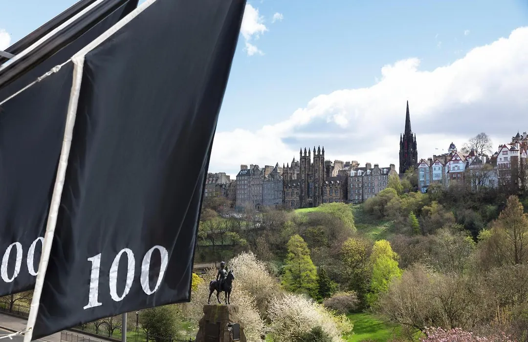 100 Princes Street-1